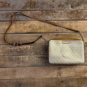 Michael Kors Jet Set Crossbody Bag, brown/gold